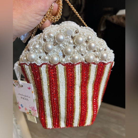 🍿🍿 MADE IN INDIA, VIRAL POPCORN BEADED BAG-NWT🍿🍿 - Picture 5 of 10